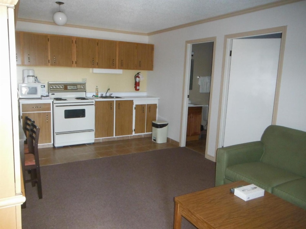 Tumbler Ridge Inn